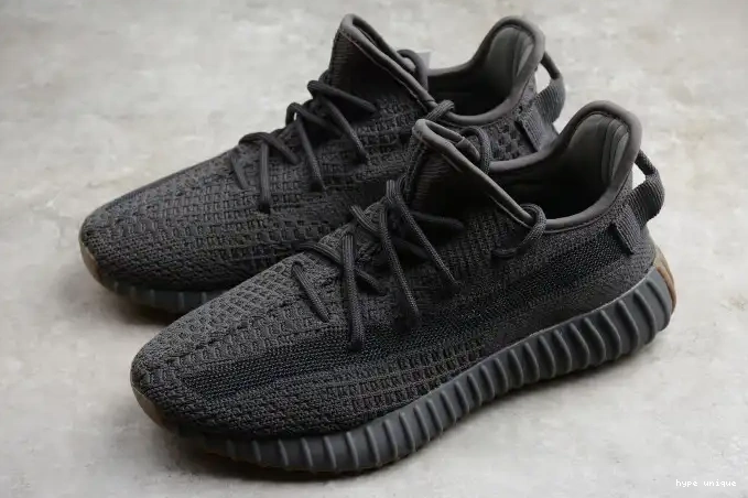 hype Adidas Boost 350 Reflective V2 Cinder Yeezy FY4176 0601